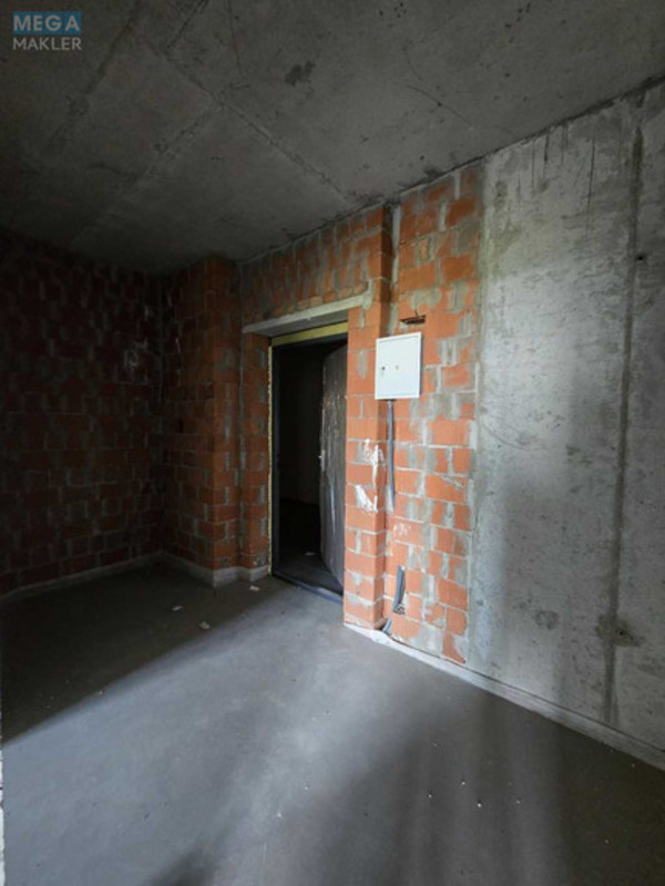 Продаж 1 кімнатної квартири (41/16/12), 8 пов. 10 пов. будинку, <a class="location-link" href="/kiev/" title="Недвижимость Київ">Київ</a>, <a class="location-link" href="/kiev/goloseevskij/" title="Недвижимость Голосіївський район">Голосіївський р-н</a>, Метрологическая ул., 107 (изображение 8)