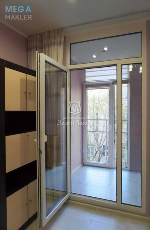 Продаж 1 кімнатної квартири (39,9/11,2/5,2), 5 пов. 8 пов. будинку, <a class="location-link" href="/kiev/" title="Недвижимость Київ">Київ</a>, <a class="location-link" href="/kiev/dneprovskij/" title="Недвижимость Дніпровський район">Дніпровський р-н</a>, Регенераторна вул., 4к12 (изображение 3)