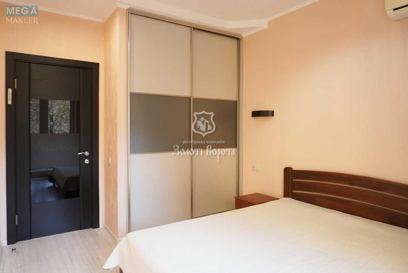 Продаж 1 кімнатної квартири (39,9/11,2/5,2), 5 пов. 8 пов. будинку, <a class="location-link" href="/kiev/" title="Недвижимость Київ">Київ</a>, <a class="location-link" href="/kiev/dneprovskij/" title="Недвижимость Дніпровський район">Дніпровський р-н</a>, Регенераторна вул., 4к12 (изображение 8)