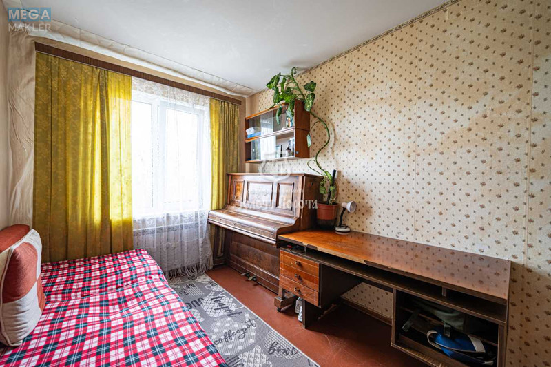 Продаж 2 кімнатної квартири (46,9/27/5,9), 9 пов. 9 пов. будинку, <a class="location-link" href="/kiev/" title="Недвижимость Київ">Київ</a>, <a class="location-link" href="/kiev/goloseevskij/" title="Недвижимость Голосіївський район">Голосіївський р-н</a>, Лятошинського вул., 26Б (изображение 7)