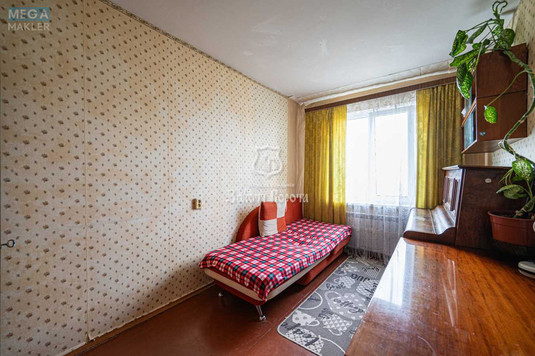 Продаж 2 кімнатної квартири (46,9/27/5,9), 9 пов. 9 пов. будинку, <a class="location-link" href="/kiev/" title="Недвижимость Київ">Київ</a>, <a class="location-link" href="/kiev/goloseevskij/" title="Недвижимость Голосіївський район">Голосіївський р-н</a>, Лятошинського вул., 26Б (изображение 8)