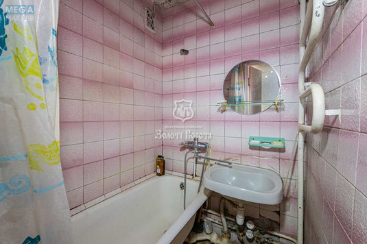 Продаж 2 кімнатної квартири (46,9/27/5,9), 9 пов. 9 пов. будинку, <a class="location-link" href="/kiev/" title="Недвижимость Київ">Київ</a>, <a class="location-link" href="/kiev/goloseevskij/" title="Недвижимость Голосіївський район">Голосіївський р-н</a>, Лятошинського вул., 26Б (изображение 15)