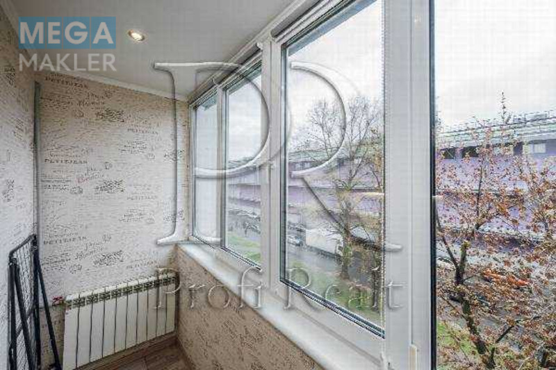 Продаж 1 кімнатної квартири (38/18/11), 4 пов. 9 пов. будинку, <a class="location-link" href="/kiev/" title="Недвижимость Київ">Київ</a>, <a class="location-link" href="/kiev/obolonskij/" title="Недвижимость Оболонський район">Оболонський р-н</a>, Оболонський проспект, 25 (изображение 8)