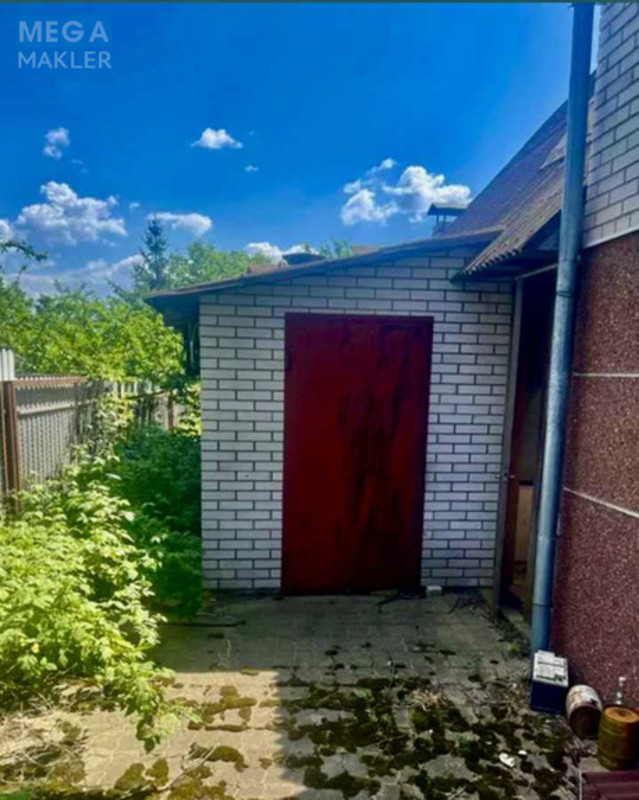 Продаж дома, 2&nbsp;поверху, 650&nbsp;кв.м, 8&nbsp;кімнат, ділянка 10&nbsp;соток, <a class="location-link" href="/stoyanka/" title="Недвижимость Стоянка">Стоянка</a>, Ленина, 1 (изображение 6)