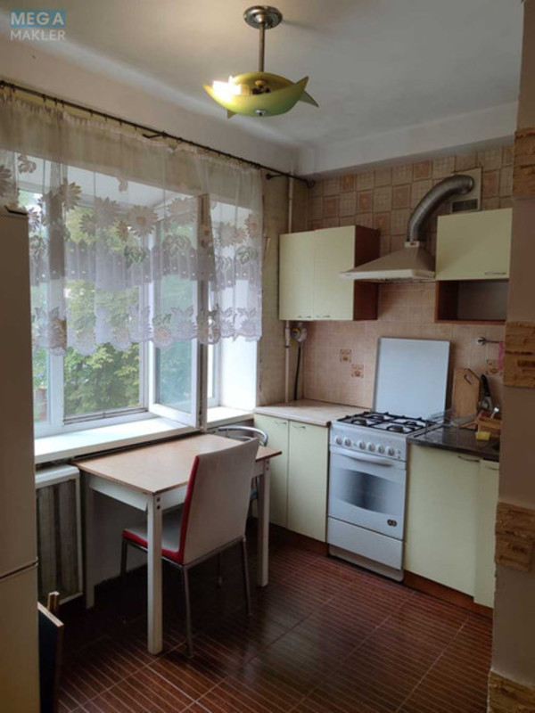 Оренда 1 кімнатної квартири, <a class="location-link" href="/kiev/" title="Недвижимость Київ">Київ</a>, <a class="location-link" href="/kiev/shevchenkovskij/" title="Недвижимость Шевченківський район">Шевченківський р-н</a>, Старокиевский пер. (изображение 8)