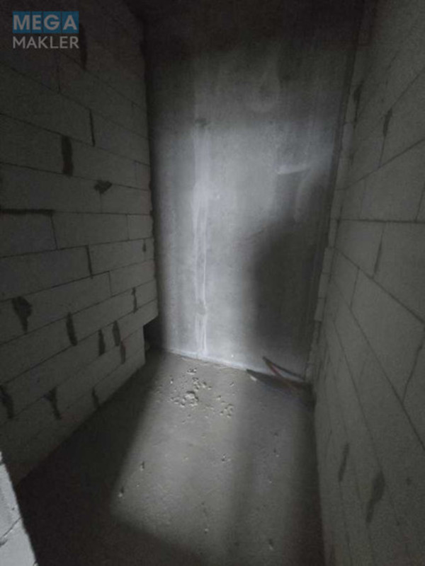 Оренда комерційної нерухомості, 73&nbsp;кв.м, под магазин, <a class="location-link" href="/kiev/" title="Недвижимость Київ">Київ</a>, <a class="location-link" href="/kiev/darnickij/" title="Недвижимость Дарницький район">Дарницький р-н</a>, Дніпровська наб., 15Ж (изображение 7)