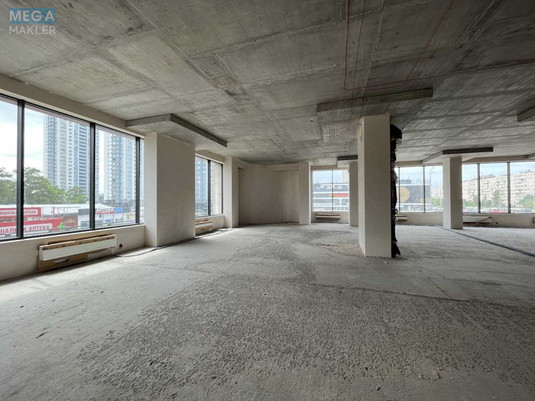 Оренда окремої будівлі/побудови, 514&nbsp;кв.м, <a class="location-link" href="/kiev/" title="Недвижимость Київ">Київ</a>, <a class="location-link" href="/kiev/obolonskij/" title="Недвижимость Оболонський район">Оболонський р-н</a>, Оболонський просп., 6а (изображение 3)