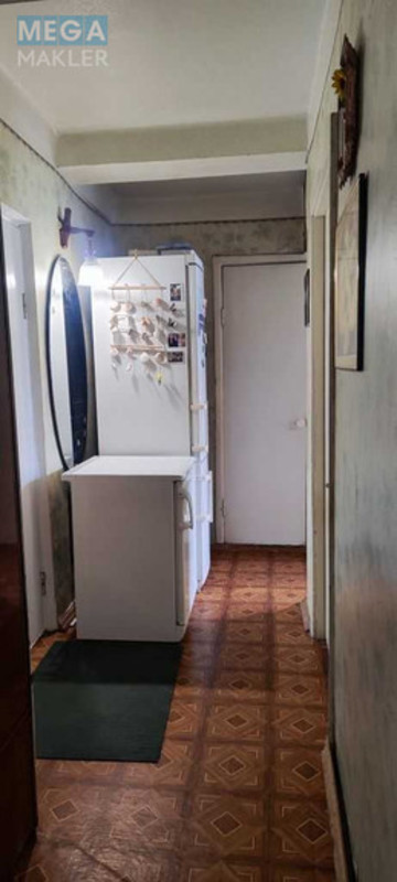 Продаж 3 кімнатної квартири (57/41/7), 7 пов. 9 пов. будинку, <a class="location-link" href="/kiev/" title="Недвижимость Київ">Київ</a>, <a class="location-link" href="/kiev/dneprovskij/" title="Недвижимость Дніпровський район">Дніпровський р-н</a>, Березняковская ул., 14 (изображение 10)