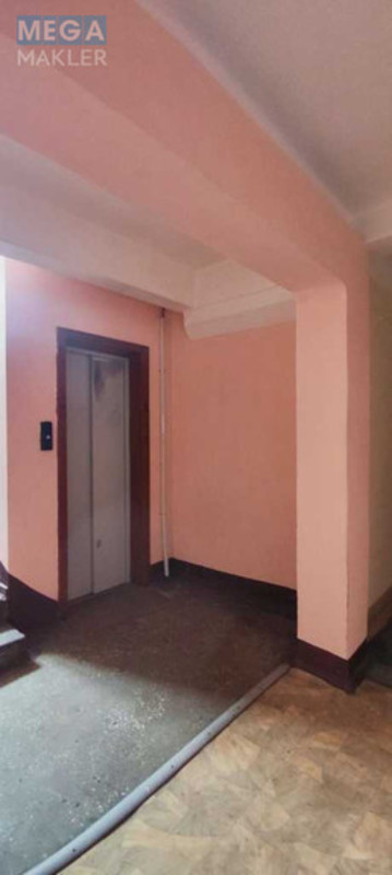 Продаж 3 кімнатної квартири (57/41/7), 7 пов. 9 пов. будинку, <a class="location-link" href="/kiev/" title="Недвижимость Київ">Київ</a>, <a class="location-link" href="/kiev/dneprovskij/" title="Недвижимость Дніпровський район">Дніпровський р-н</a>, Березняковская ул., 14 (изображение 12)