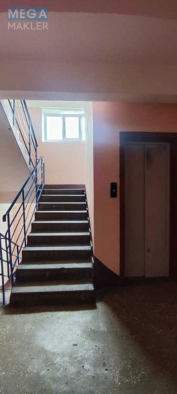 Продаж 3 кімнатної квартири (57/41/7), 7 пов. 9 пов. будинку, <a class="location-link" href="/kiev/" title="Недвижимость Київ">Київ</a>, <a class="location-link" href="/kiev/dneprovskij/" title="Недвижимость Дніпровський район">Дніпровський р-н</a>, Березняковская ул., 14 (изображение 13)