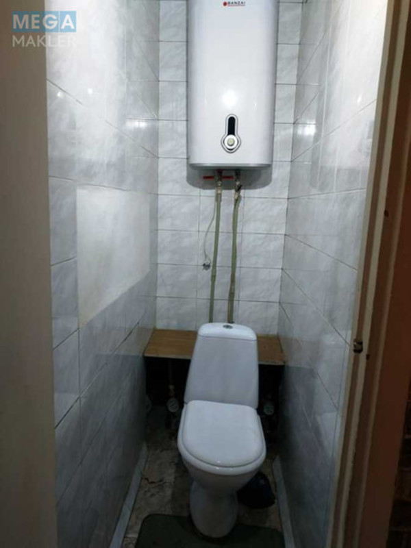 Оренда 2 кімнатної квартири, <a class="location-link" href="/kiev/" title="Недвижимость Київ">Київ</a>, <a class="location-link" href="/kiev/podolskij/" title="Недвижимость Подільський район">Подільський р-н</a>, Георгія Гонгадзе просп., 2 (изображение 11)