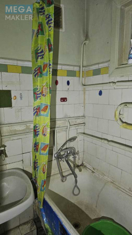 Продаж 3 кімнатної квартири (56/38/7), 5 пов. 5 пов. будинку, <a class="location-link" href="/kiev/" title="Недвижимость Київ">Київ</a>, <a class="location-link" href="/kiev/darnickij/" title="Недвижимость Дарницький район">Дарницький р-н</a>, Юрія Пасхаліна вул., 5 (изображение 10)