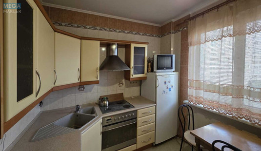 Оренда 3 кімнатної квартири, <a class="location-link" href="/kiev/" title="Недвижимость Київ">Київ</a>, <a class="location-link" href="/kiev/goloseevskij/" title="Недвижимость Голосіївський район">Голосіївський р-н</a>, Академіка Заболотного вул., 108 (изображение 5)