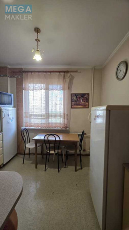 Оренда 3 кімнатної квартири, <a class="location-link" href="/kiev/" title="Недвижимость Київ">Київ</a>, <a class="location-link" href="/kiev/goloseevskij/" title="Недвижимость Голосіївський район">Голосіївський р-н</a>, Академіка Заболотного вул., 108 (изображение 6)