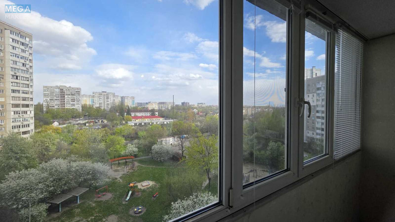 Оренда 3 кімнатної квартири, <a class="location-link" href="/kiev/" title="Недвижимость Київ">Київ</a>, <a class="location-link" href="/kiev/goloseevskij/" title="Недвижимость Голосіївський район">Голосіївський р-н</a>, Академіка Заболотного вул., 108 (изображение 13)