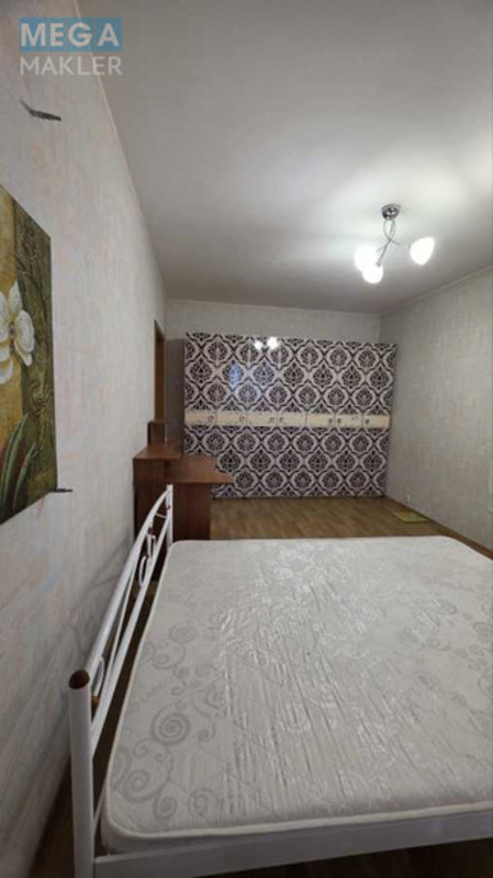 Оренда 3 кімнатної квартири, <a class="location-link" href="/kiev/" title="Недвижимость Київ">Київ</a>, <a class="location-link" href="/kiev/goloseevskij/" title="Недвижимость Голосіївський район">Голосіївський р-н</a>, Академіка Заболотного вул., 108 (изображение 17)