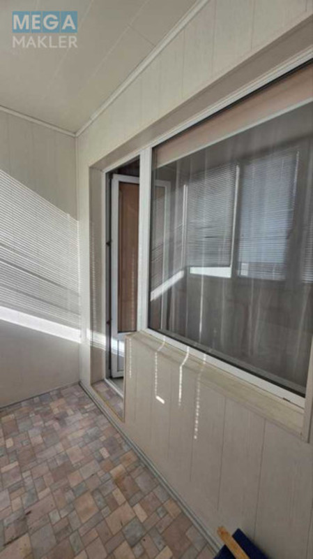 Оренда 3 кімнатної квартири, <a class="location-link" href="/kiev/" title="Недвижимость Київ">Київ</a>, <a class="location-link" href="/kiev/goloseevskij/" title="Недвижимость Голосіївський район">Голосіївський р-н</a>, Академіка Заболотного вул., 108 (изображение 18)