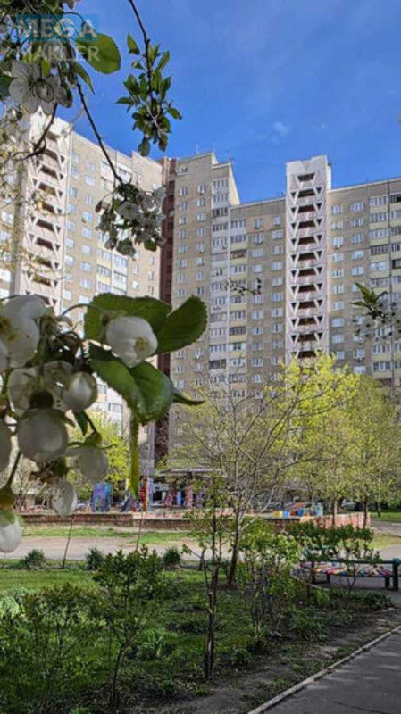 Оренда 3 кімнатної квартири, <a class="location-link" href="/kiev/" title="Недвижимость Київ">Київ</a>, <a class="location-link" href="/kiev/goloseevskij/" title="Недвижимость Голосіївський район">Голосіївський р-н</a>, Академіка Заболотного вул., 108 (изображение 24)