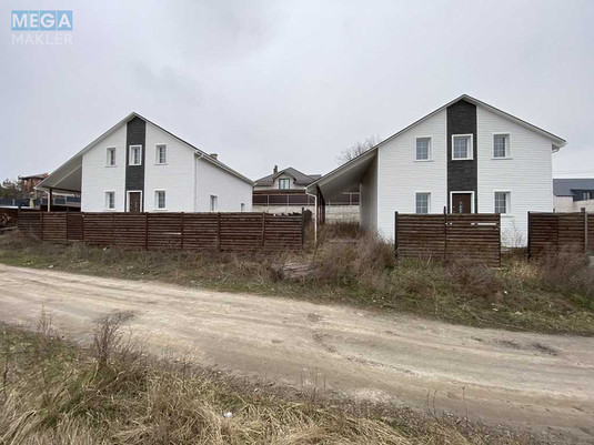 Продаж дома, 2&nbsp;поверху, 125&nbsp;кв.м, 6&nbsp;кімнат, ділянка 5&nbsp;соток, <a class="location-link" href="/hotov/" title="Недвижимость Хотів">Хотів</a>, Затишна (изображение 2)