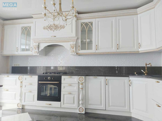 Продаж 4 кімнатної квартири (166/88/55), 10 пов. 11 пов. будинку, <a class="location-link" href="/sofievskaya-borshagovka/" title="Недвижимость Софіївська Борщагівка">Софіївська Борщагівка</a>, Боголюбова, 16 (изображение 3)