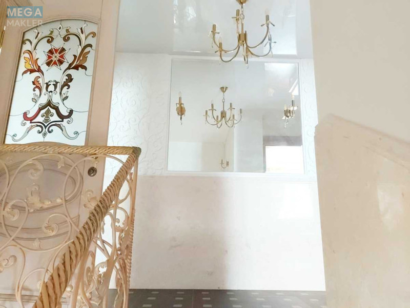 Продаж 4 кімнатної квартири (166/88/55), 10 пов. 11 пов. будинку, <a class="location-link" href="/sofievskaya-borshagovka/" title="Недвижимость Софіївська Борщагівка">Софіївська Борщагівка</a>, Боголюбова, 16 (изображение 14)