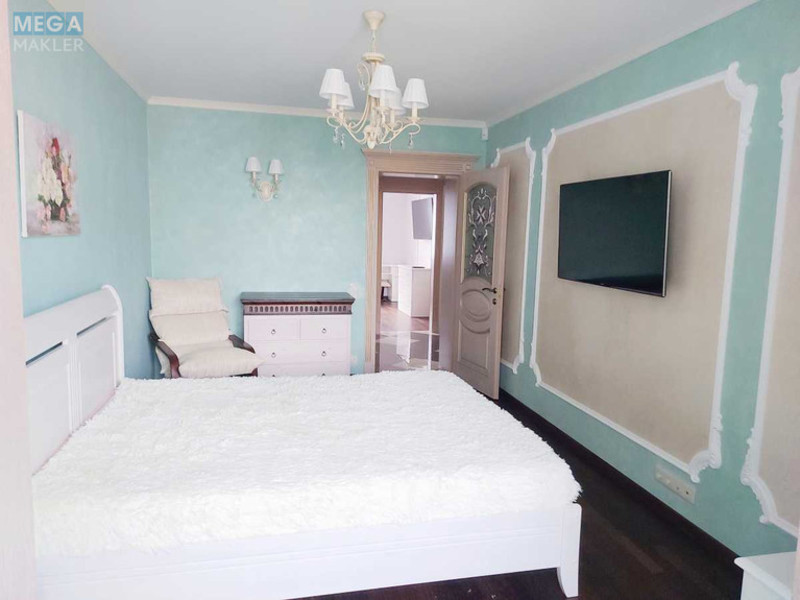 Продаж 4 кімнатної квартири (166/88/55), 10 пов. 11 пов. будинку, <a class="location-link" href="/sofievskaya-borshagovka/" title="Недвижимость Софіївська Борщагівка">Софіївська Борщагівка</a>, Боголюбова, 16 (изображение 18)