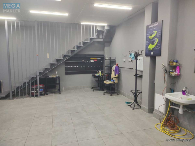 Продаж комерційної нерухомості, 133&nbsp;кв.м, <a class="location-link" href="/kiev/" title="Недвижимость Київ">Київ</a>, <a class="location-link" href="/kiev/desnyanskij/" title="Недвижимость Деснянський район">Деснянський р-н</a>, Крайня вул., 13 (изображение 2)