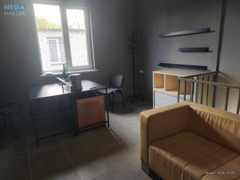 Продаж комерційної нерухомості, 133&nbsp;кв.м, <a class="location-link" href="/kiev/" title="Недвижимость Київ">Київ</a>, <a class="location-link" href="/kiev/desnyanskij/" title="Недвижимость Деснянський район">Деснянський р-н</a>, Крайня вул., 13 (изображение 16)