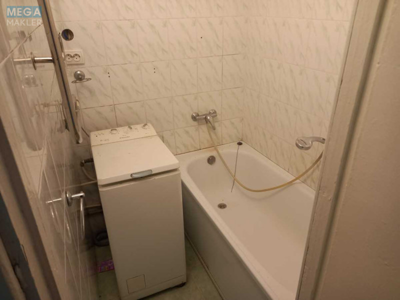 Оренда 2 кімнатної квартири, <a class="location-link" href="/odessa/" title="Недвижимость Одеса">Одеса</a>, <a class="location-link" href="/odessa/malinovskij/" title="Недвижимость Малиновський район">Малиновський р-н</a>, Филатова, 55 (изображение 5)