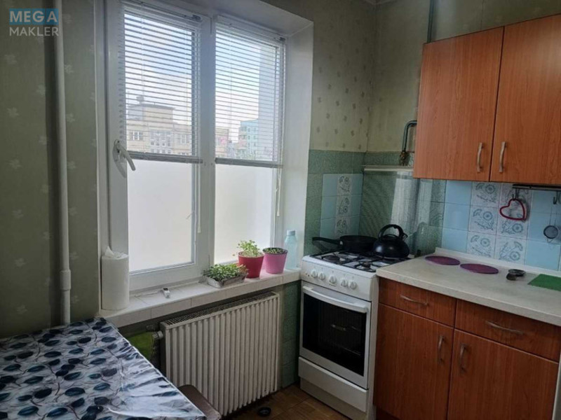 Продаж 2 кімнатної квартири (45,4/27,3/6), 8 пов. 9 пов. будинку, <a class="location-link" href="/kiev/" title="Недвижимость Київ">Київ</a>, <a class="location-link" href="/kiev/obolonskij/" title="Недвижимость Оболонський район">Оболонський р-н</a>, Иорданская ул., 16 (изображение 3)