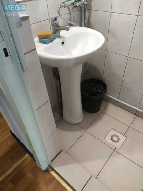 Оренда 1 кімнатної квартири, <a class="location-link" href="/kiev/" title="Недвижимость Київ">Київ</a>, <a class="location-link" href="/kiev/shevchenkovskij/" title="Недвижимость Шевченківський район">Шевченківський р-н</a>, Якира ул., 18 (изображение 12)