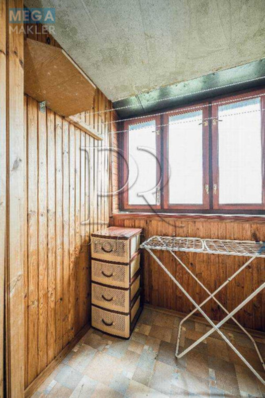 Продаж 3 кімнатної квартири (62/42/8), 8 пов. 9 пов. будинку, <a class="location-link" href="/kiev/" title="Недвижимость Київ">Київ</a>, <a class="location-link" href="/kiev/dneprovskij/" title="Недвижимость Дніпровський район">Дніпровський р-н</a>, Ватутіна Генерала проспект, 26В (изображение 11)