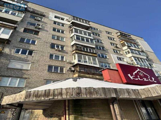 Продаж 2 кімнатної квартири (45/?/?), 3 пов. 9 пов. будинку, <a class="location-link" href="/kiev/" title="Недвижимость Київ">Київ</a>, <a class="location-link" href="/kiev/podolskij/" title="Недвижимость Подільський район">Подільський р-н</a>, Набережно-Хрещатицька вул., 11 (изображение 2)