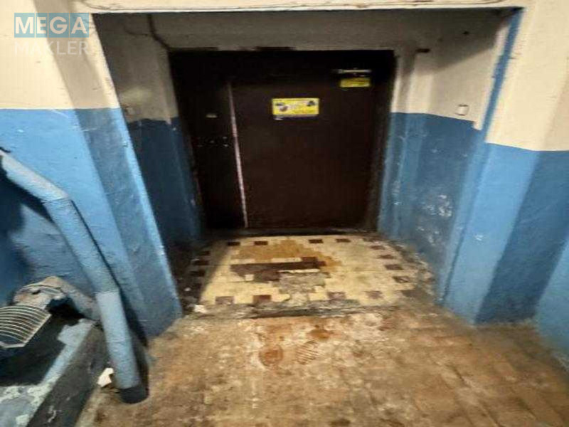 Продаж 2 кімнатної квартири (45/?/?), 3 пов. 9 пов. будинку, <a class="location-link" href="/kiev/" title="Недвижимость Київ">Київ</a>, <a class="location-link" href="/kiev/podolskij/" title="Недвижимость Подільський район">Подільський р-н</a>, Набережно-Хрещатицька вул., 11 (изображение 6)