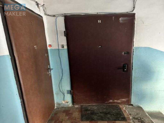 Продаж 2 кімнатної квартири (45/?/?), 3 пов. 9 пов. будинку, <a class="location-link" href="/kiev/" title="Недвижимость Київ">Київ</a>, <a class="location-link" href="/kiev/podolskij/" title="Недвижимость Подільський район">Подільський р-н</a>, Набережно-Хрещатицька вул., 11 (изображение 9)