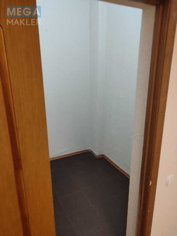 Продаж 2 кімнатної квартири (81/39/11), 2 пов. 20 пов. будинку, <a class="location-link" href="/kiev/" title="Недвижимость Київ">Київ</a>, <a class="location-link" href="/kiev/pecherskij/" title="Недвижимость Печерський район">Печерський р-н</a>, Шота Руставелі вул., 44 (изображение 20)