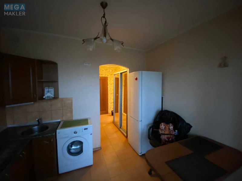 Оренда 1 кімнатної квартири, <a class="location-link" href="/kiev/" title="Недвижимость Київ">Київ</a>, <a class="location-link" href="/kiev/darnickij/" title="Недвижимость Дарницький район">Дарницький р-н</a>, Юрія Пасхаліна вул., 20а (изображение 2)