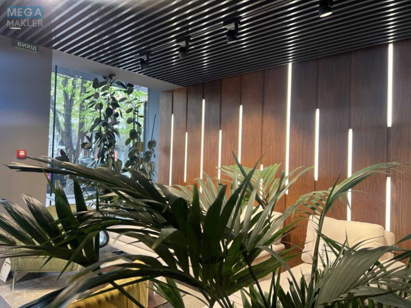 Оренда комерційної нерухомості, 213,70&nbsp;кв.м, под офис, <a class="location-link" href="/kiev/" title="Недвижимость Київ">Київ</a>, <a class="location-link" href="/kiev/pecherskij/" title="Недвижимость Печерський район">Печерський р-н</a>, Леси Украинки бульв., 14 (изображение 5)