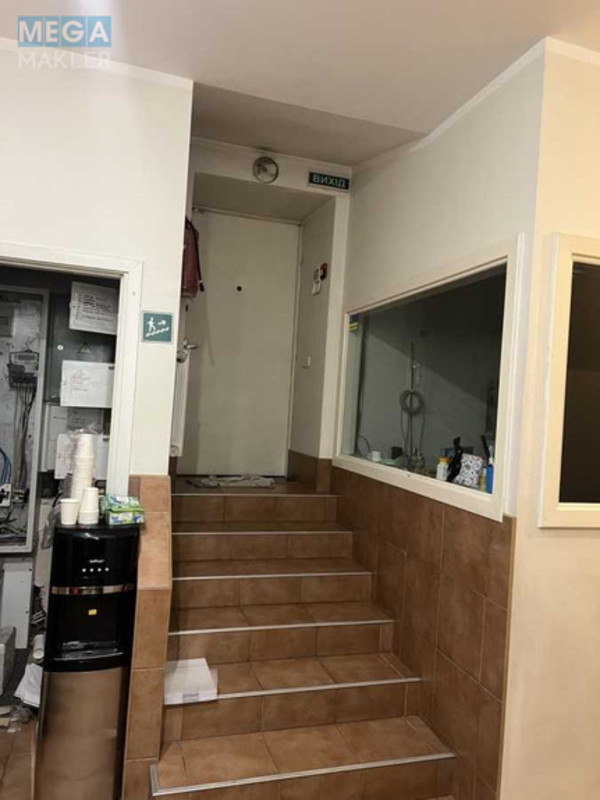 Оренда комерційної нерухомості, 213,70&nbsp;кв.м, под офис, <a class="location-link" href="/kiev/" title="Недвижимость Київ">Київ</a>, <a class="location-link" href="/kiev/pecherskij/" title="Недвижимость Печерський район">Печерський р-н</a>, Леси Украинки бульв., 14 (изображение 12)