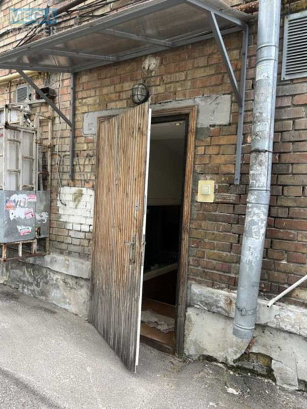 Оренда комерційної нерухомості, 213,70&nbsp;кв.м, под офис, <a class="location-link" href="/kiev/" title="Недвижимость Київ">Київ</a>, <a class="location-link" href="/kiev/pecherskij/" title="Недвижимость Печерський район">Печерський р-н</a>, Леси Украинки бульв., 14 (изображение 14)