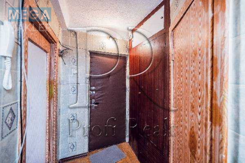 Продаж 1 кімнатної квартири (32/19/6), 9 пов. 9 пов. будинку, <a class="location-link" href="/kiev/" title="Недвижимость Київ">Київ</a>, <a class="location-link" href="/kiev/desnyanskij/" title="Недвижимость Деснянський район">Деснянський р-н</a>, Курчатова Академіка вулиця, 13 (изображение 7)