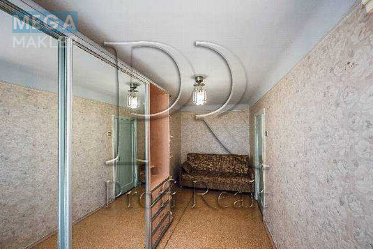 Продаж 2 кімнатної квартири (44/30/6), 4 пов. 5 пов. будинку, <a class="location-link" href="/kiev/" title="Недвижимость Київ">Київ</a>, <a class="location-link" href="/kiev/solomenskij/" title="Недвижимость Солом'янський район">Солом'янський р-н</a>, Чугуївський провулок, 10 (изображение 5)