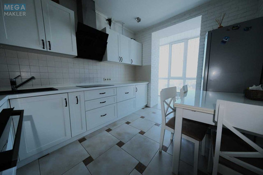 Продаж 1 кімнатної квартири (46/15/18), 10 пов. 10 пов. будинку, <a class="location-link" href="/kryukovshina/" title="Недвижимость Крюківщина">Крюківщина</a>, Жулянская, 1а (изображение 3)