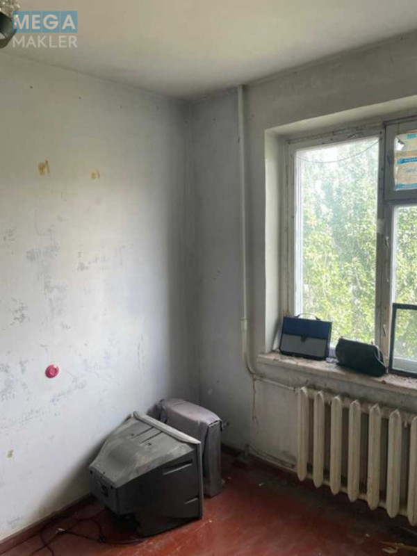 Продаж 2 кімнатної квартири (49,5/29/8), 8 пов. 9 пов. будинку, <a class="location-link" href="/dneprodzerzhinsk/" title="Недвижимость Кам'янське">Каменское</a>, Харьківська, 47 (изображение 2)