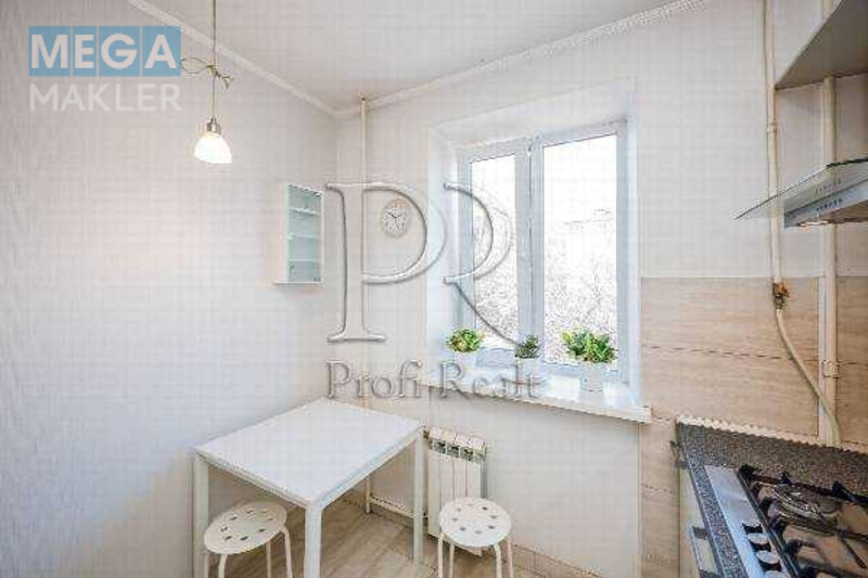 Продаж 1 кімнатної квартири (32/17/6), 4 пов. 5 пов. будинку, <a class="location-link" href="/kiev/" title="Недвижимость Київ">Київ</a>, <a class="location-link" href="/kiev/solomenskij/" title="Недвижимость Солом'янський район">Солом'янський р-н</a>, Уманська вулиця, 27 (изображение 6)