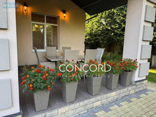 Продаж дома, 2&nbsp;поверху, 248&nbsp;кв.м, 5&nbsp;кімнат, ділянка 15&nbsp;соток, <a class="location-link" href="/novye-petrovcy/" title="Недвижимость Нові Петрівці">Нові Петрівці</a>, монастирська, 13 (изображение 8)