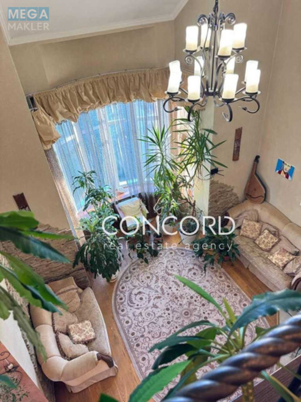 Продаж дома, 2&nbsp;поверху, 248&nbsp;кв.м, 5&nbsp;кімнат, ділянка 15&nbsp;соток, <a class="location-link" href="/novye-petrovcy/" title="Недвижимость Нові Петрівці">Нові Петрівці</a>, монастирська, 13 (изображение 11)