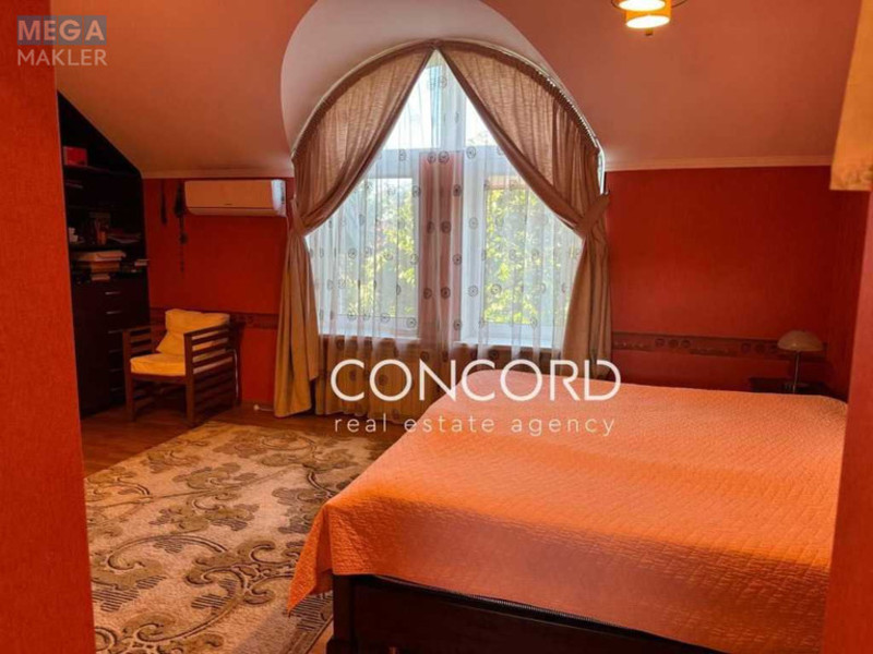 Продаж дома, 2&nbsp;поверху, 248&nbsp;кв.м, 5&nbsp;кімнат, ділянка 15&nbsp;соток, <a class="location-link" href="/novye-petrovcy/" title="Недвижимость Нові Петрівці">Нові Петрівці</a>, монастирська, 13 (изображение 19)