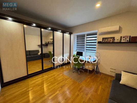 Продаж дома, 2&nbsp;поверху, 248&nbsp;кв.м, 5&nbsp;кімнат, ділянка 15&nbsp;соток, <a class="location-link" href="/novye-petrovcy/" title="Недвижимость Нові Петрівці">Нові Петрівці</a>, монастирська, 13 (изображение 20)