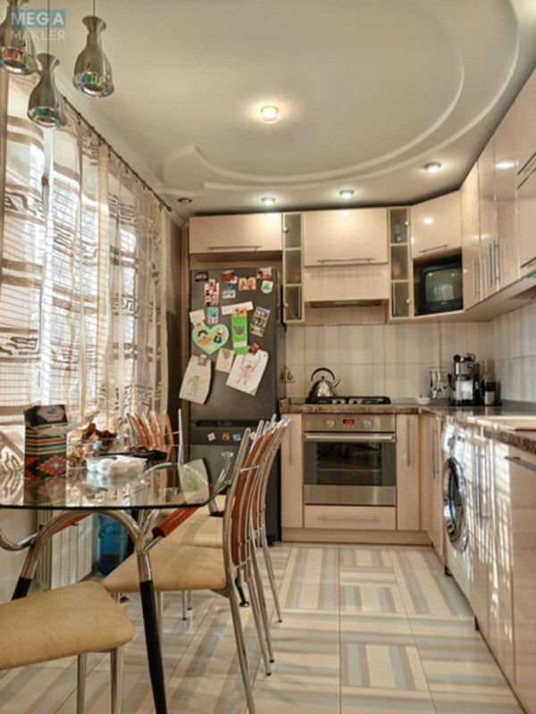 Продаж 3 кімнатної квартири (72/57/7), 7 пов. 9 пов. будинку, <a class="location-link" href="/kremenchug/" title="Недвижимость Кременчук">Кременчук</a>, Перемоги (изображение 7)